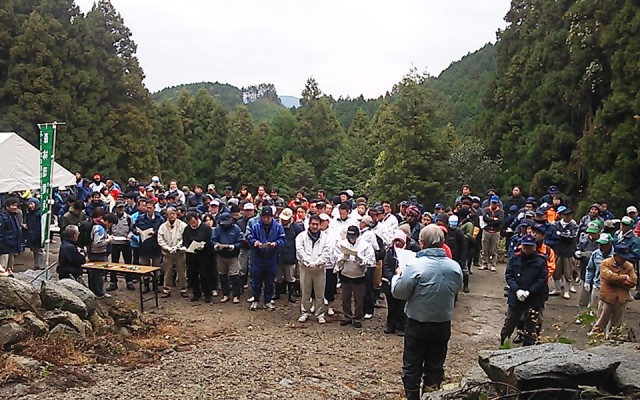 平成25年度 森と海の再生交流事業